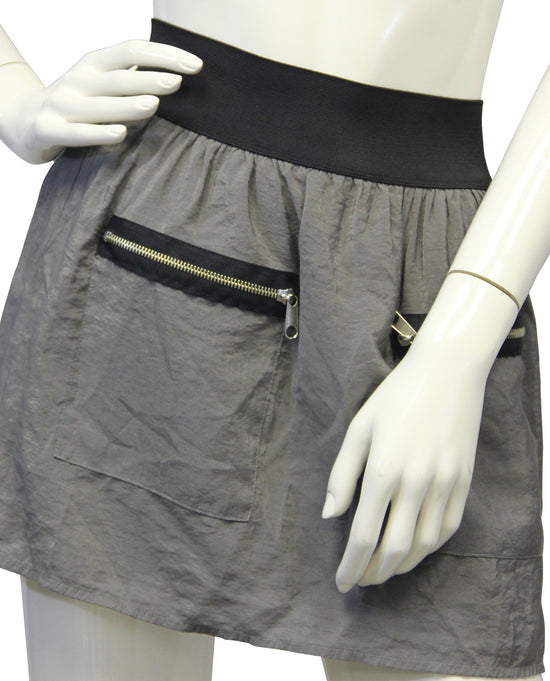Load image into Gallery viewer, Steve Madden Gray Mini Skirt Size SM - Designers On A Dime - 1
