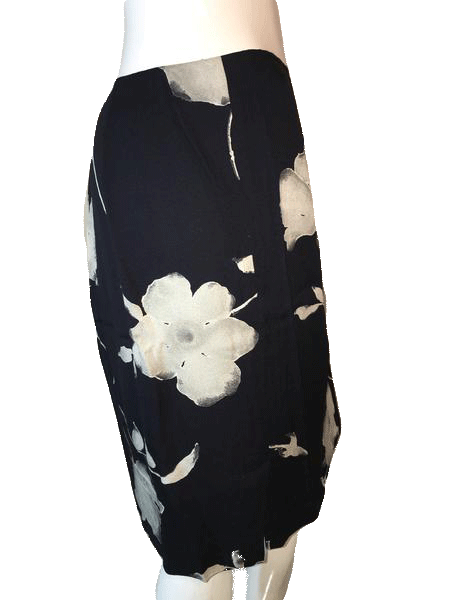 Jones New York 70's Skirt Black Knee Length Floral Print Size 10 SKU 000094