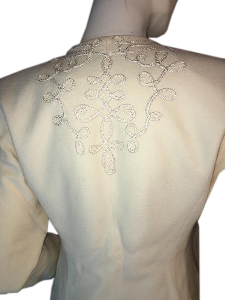Ellen Tracy 60's 100% Wool Cream Blazer with Beautiful Embroidered Design Size 4 SKU 000204