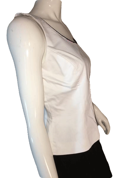 Load image into Gallery viewer, Tahari Arthur S. Levine 90&amp;#39;s White Tank Top with Floral Edging Size 6 SKU 000205
