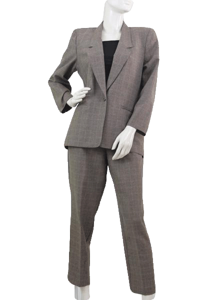TAHARI ARTHUR S. LEVINE Petite One-Button Crepe Pant Suit