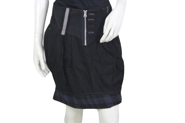 Load image into Gallery viewer, Desigual 2002 Black Embroidered Skirt  Size 40 SKU 000125
