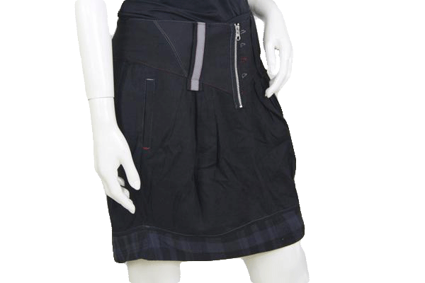 Desigual 2002 Black Embroidered Skirt  Size 40 SKU 000125