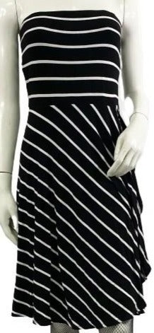ANN TAYLOR Dress, Black and White, Size M, SKU 000062-1 Designers On A Dime ANN TAYLOR Dress, Black and White, Size M, SKU 000062-1 Designers On A Dime