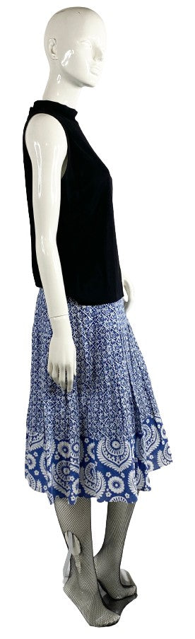 Michael Kors Skirt Blue White Patterned Size 8  SKU 000361-1